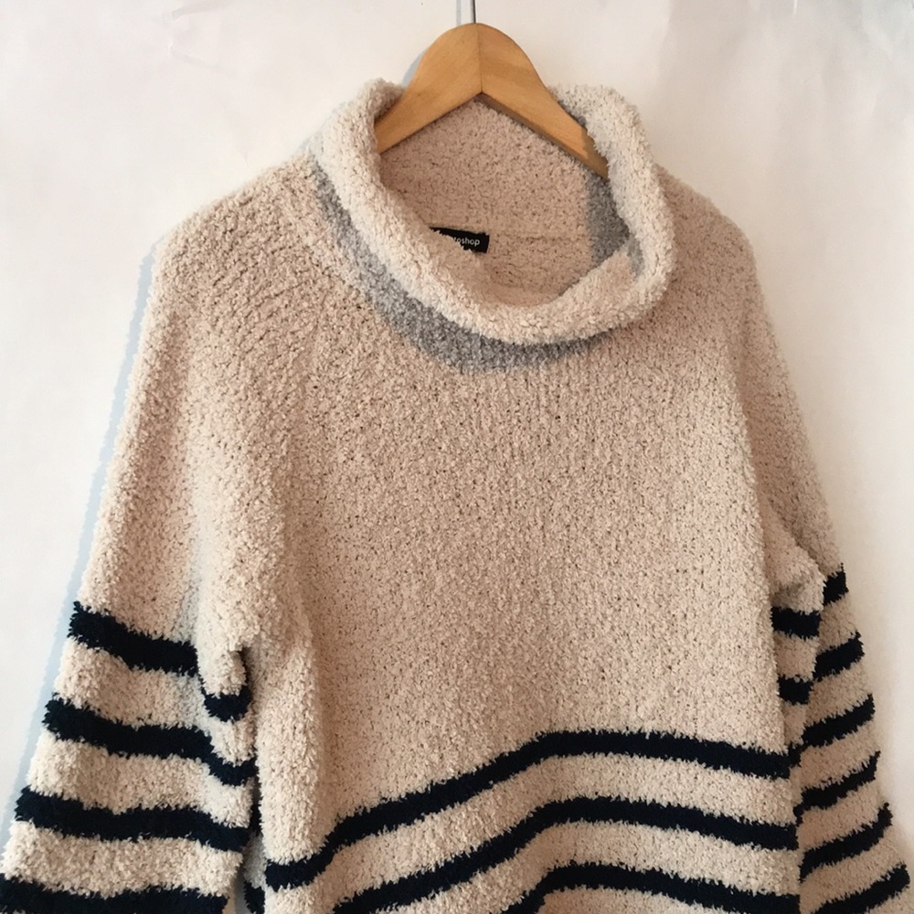 Mittoshop Women's Turtleneck Chunky Sweater Medium/Large - Picture 6 of 10
